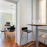 Side Apartman *