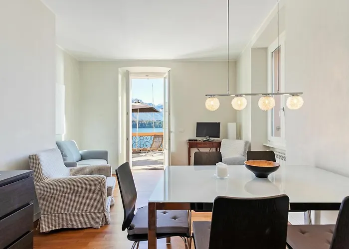 Side Apartment Cadenabbia