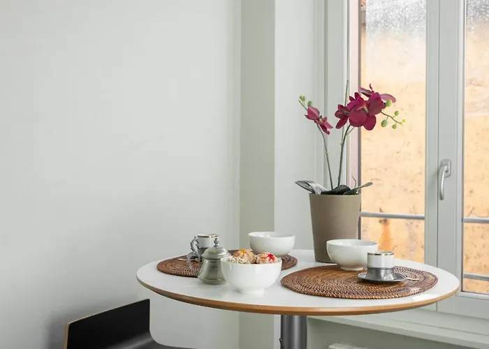 Side Apartment Cadenabbia